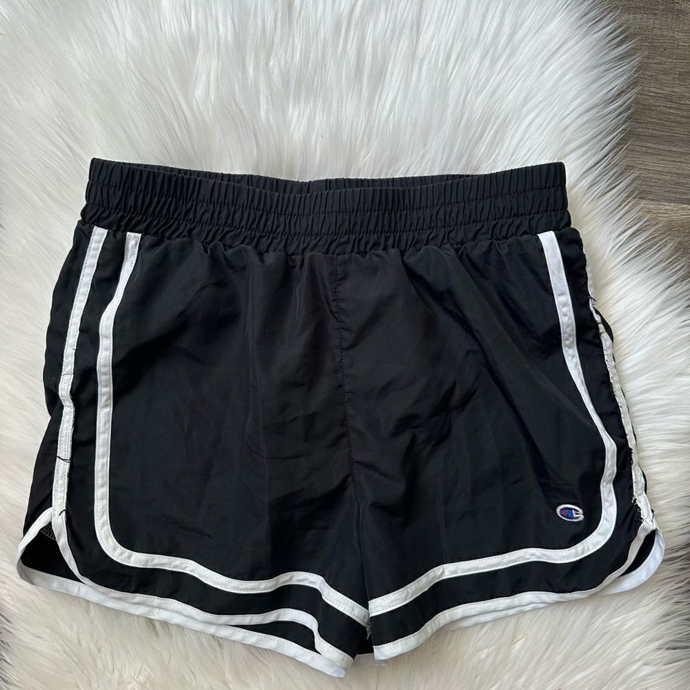 GIRLS CHAMPION SHORTS SIZE XL